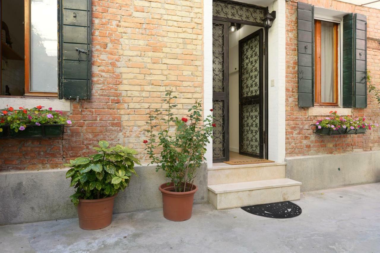 Secret Garden Venice Exterior photo